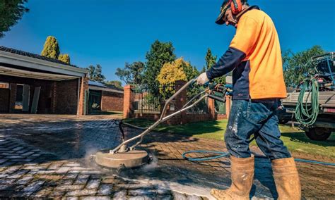 Oil Stain Removal Remove Oil Stains From Driveway Kleenit