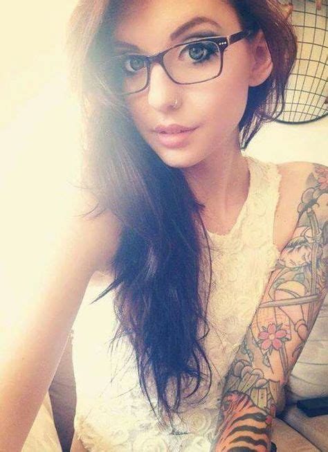Pin By Dean Ham On Tattoo Girl Tattoos Women Girls With Glasses