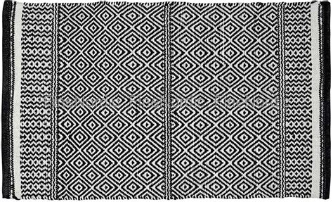 Последние твиты от greengate (@greengateuk). GreenGate Teppich - Rug Handpainted Nova Grey 70 x 140 cm