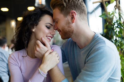 9 Crazy Ways Kissing Can Improve Your Health And Change Your Life