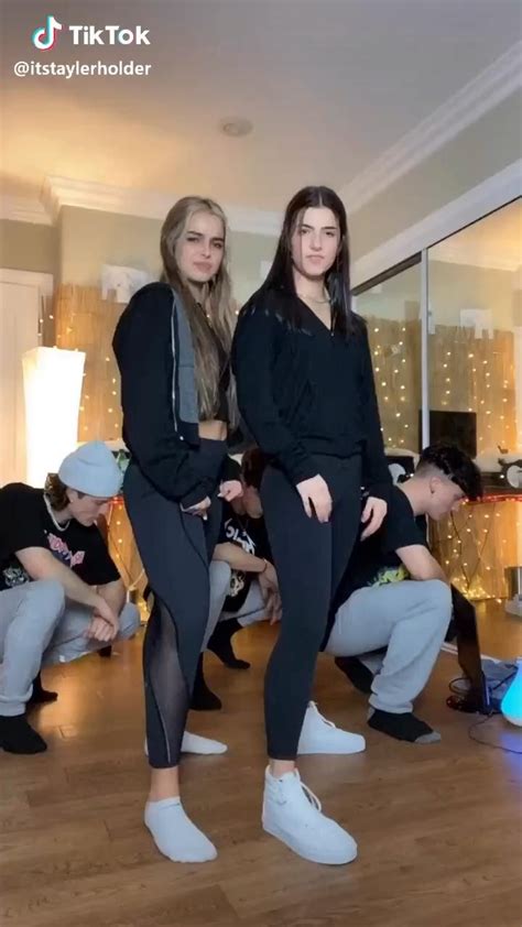 The d'amelio sisters have apparently cut ties with addison rae after it was exposed that addison used to like comments comparing herself to charli pt1 (creds to @/tiktokroom on instagram). Charli Damelio, Ondreaz Lopez, Addison Rae, Tony Lopez ...
