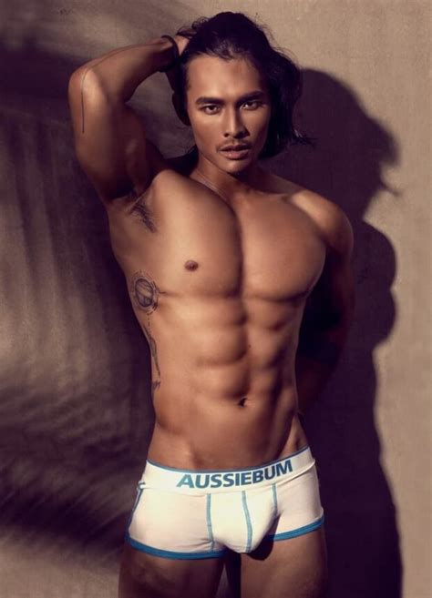 Asian Male Model Hiền Dương Trần Emre