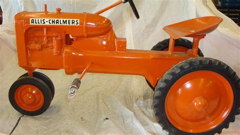 Allis Chalmers C Pedal Tractor M276 Davenport 2014