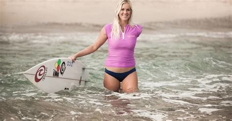 One of the most fearless and accomplished athletes of her generation, bethany hamilton became a surfing wunderkind when she returned to the sport following a devastating shark attack at age 13. Bethany Hamilton, amputee girls - Amputee girls