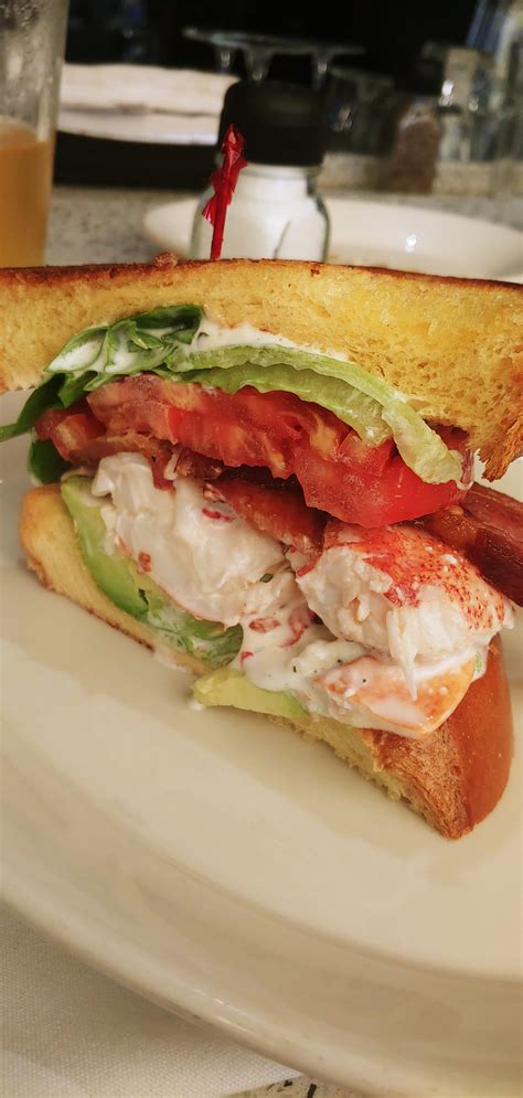 Lobster Club Sandwich Eatsandwiches