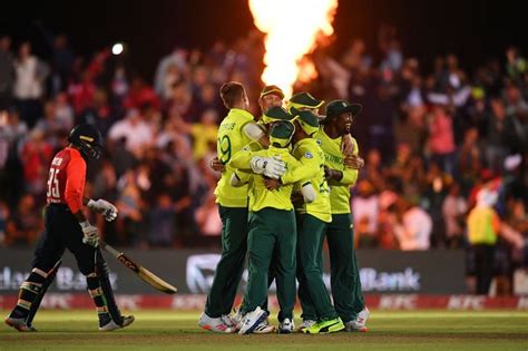 Both business activity (56.2 vs 58.8 in may) and sales (57.3 vs 60.5) increased at a slower pace, although both remained very strong. South Africa vs England 2020: Lungi Ngidi helps South ...