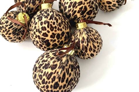 The Best Leopard Christmas Tree To Copy This Year Career Girl Meets