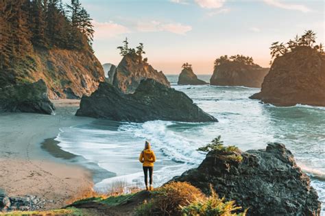 30 Incredible Things To See And Do Along The Oregon Coast