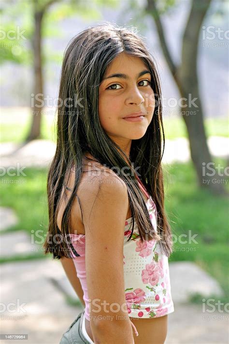 Al Aire Libre Retrato De Linda Chica Adolescente Foto De Stock Y Más
