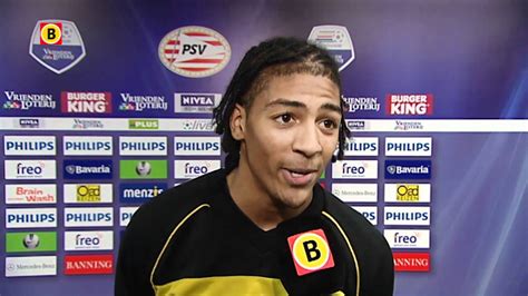 De linksback is niet weg te denken uit de vitesse is niet aansprakelijk voor de reacties die geplaatst worden op de website en behoudt het. Vitesse-speler Patrick van Aanholt na PSV-Vitesse - YouTube
