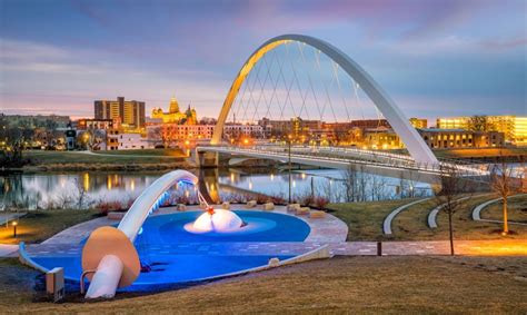 What To Do In Des Moines The Getaway
