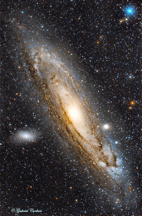 The Andromeda Galaxy M31 Astronomy Magazine Interactive Star Charts Planets Meteors