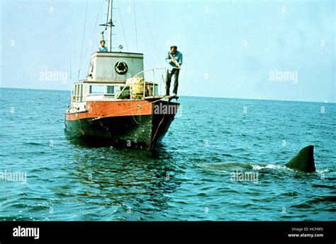 Jaws Richard Dreyfuss Robert Shaw 1975 Stock Photo Alamy