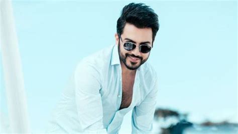 Discover top playlists and videos from your favorite artists on shazam! Yusuf Güney: "Teknede yaşamasam psikolojik bunalıma ...