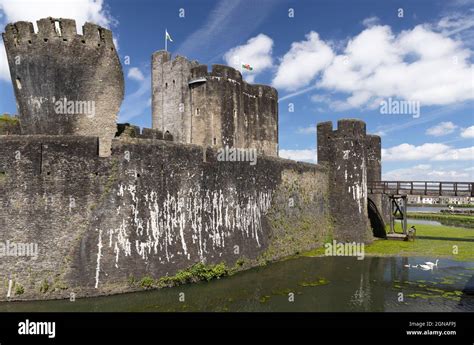 Caerphilly Castle South Wales Hi Res Stock Photography And Images Alamy