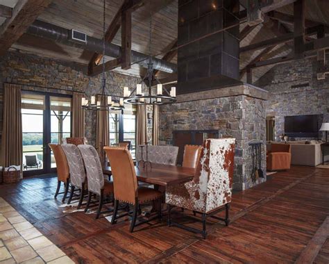 Tour A Texas Ranch House That Will Leave You Speechless Ranch House