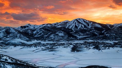 Snow Makes The Utah Mountains Special The Talented Workforce Does The