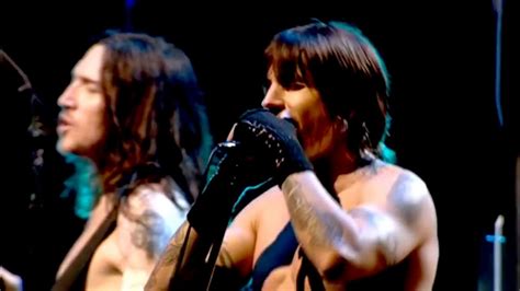 Red Hot Chili Peppers Under The Bridge Live At Slane Castle Youtube