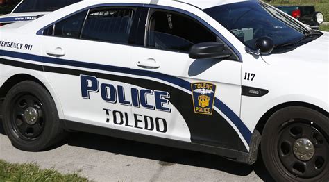 Officers investigating fatal West Toledo shooting Tuesday - The Blade