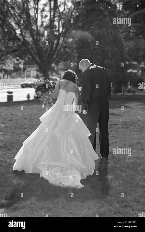 Nupcias En Blanco Y Negro Fotografías E Imágenes De Alta Resolución Alamy