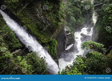El Pailon Del Diablo Waterfall The Amazing Stream Of Water And All Its