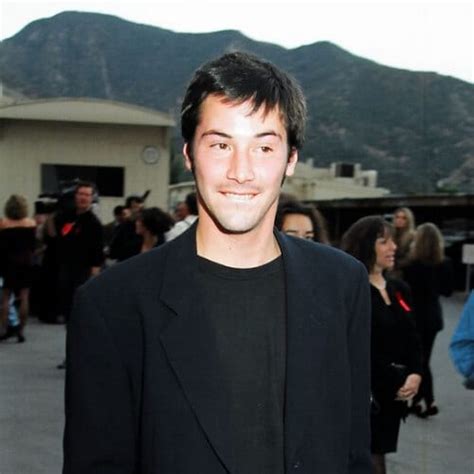 45 Keanu Reeves Hair Styles And Cuts To Sport Men Hairstylist