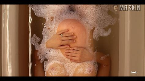 Ilana Glazer Nude Naked Pics And Sex Scenes At Mr Skin