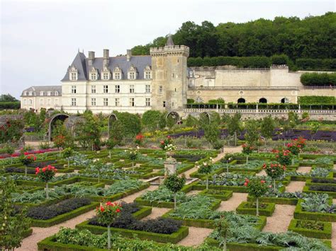 Hermosos Jardines Del Castillo De Villandry En Francia