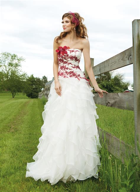 Https://tommynaija.com/wedding/wedding Dress With Burgundy Accents