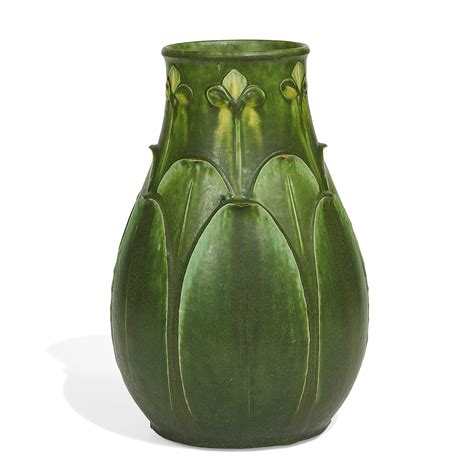Marie A Seaman For Grueby Fine Two Color Vase With Carved Trefoil