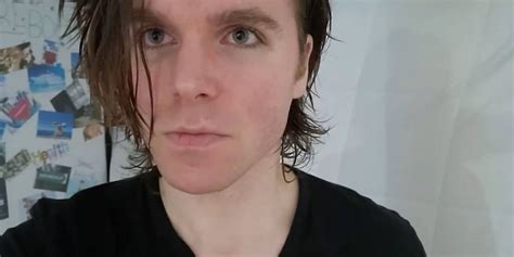 Onision Banned By Patreon After Allegedly Doxing An Accuser