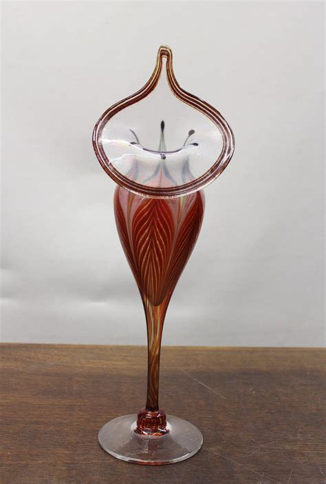 Lot Art Glass Jack In The Pulpit Vase With Pulled Fea