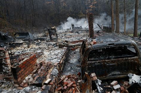 3 More Bodies Found In Tennessee Wildfire Death Toll Rises To 7
