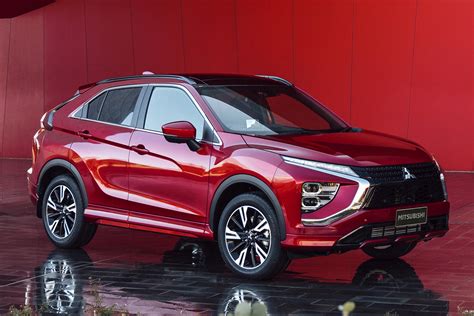 2022 Mitsubishi Eclipse Cross Revealed With Improved Styling Carbuzz