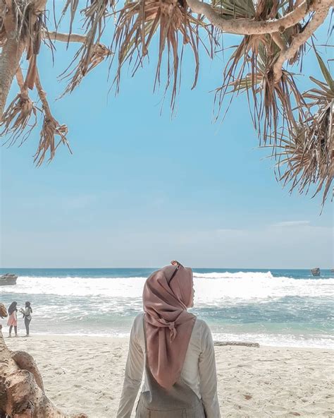 Pantai Gambar Wanita Muslimah Dari Belakang Terbaru Discover Assalamu Alaikum Aunty S Popular