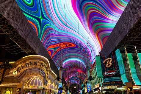 Las Vegas Lights Top Displays In The Neon Capital Of The World The