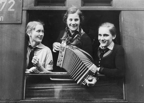 Германия в 1939 Союз немецких девушек Часть 2 Humus — Livejournal