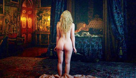 Elle Fanning S First Ever Nude Scene From The Great Onlyfans Nudes My