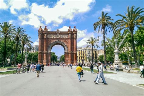 18 Incredible Places To Visit In Barcelona That You Shouldnt Miss