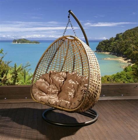 Outdoor Hanging Chairs - Top Dreamer