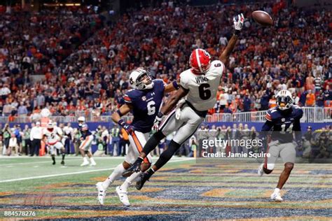 Javon Wims Photos And Premium High Res Pictures Getty Images