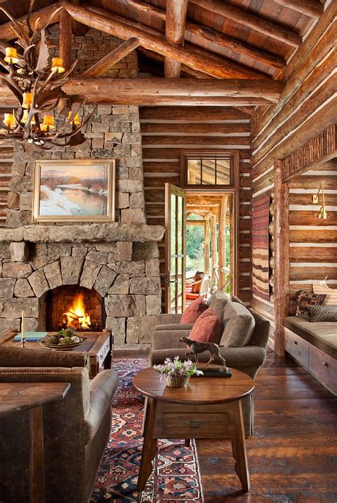 Yellowstone village is home to a community of charming log homes that are ideal for large groups, family reunions or business retreats where people want to be close to others in their group but still have a place to call their own. Gorgeous mountain getaway near Yellowstone Park | Log home ...