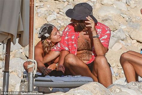 Rita Ora Goes Topless As She Sunbathes With Her Boyfriend And Friends Hot Photos Ibom Tv