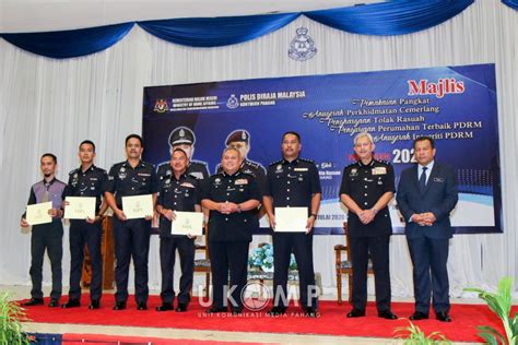 ڤهڠ‎), officially pahang darul makmur with the arabic honorific darul makmur (jawi: POLIS TAHAN 19 REMAJA TERLIBAT PARTI LIAR | Pahang Media