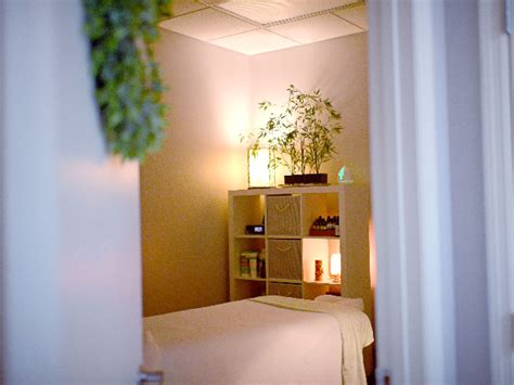 book a massage with body anew massage melbourne fl 32940