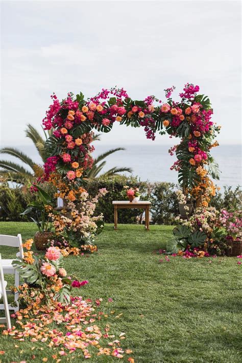 25 Stunning Floral Wedding Design That Stole The Show Wedding Arch