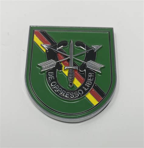 10th Group Sf Detachment Europe Airborne Flash Car Badge Special