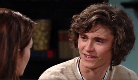 The Young And The Restless Spoilers Is Reed Leaving Mackenzie Returns To Genoa City