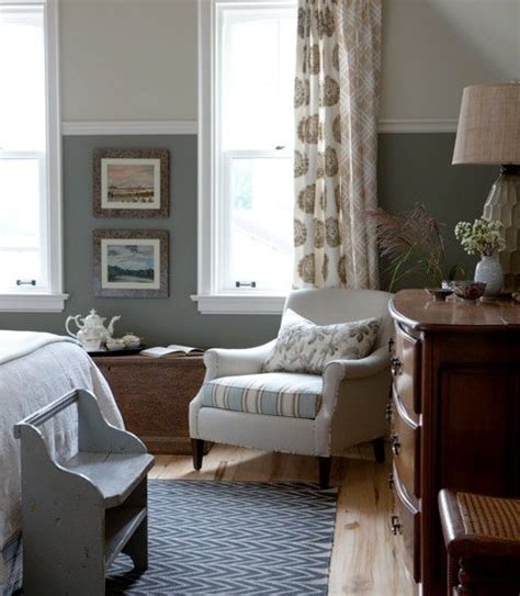 Rather than settling for one paint color, step outside of your comfort zone and choose two hues to boost your home's style factor. 7 best images about Two tone bedroom ideas on Pinterest ...