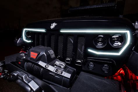 A Custom Oracle Vector Led Grille For Jeep Wrangler Jl Man Of Many